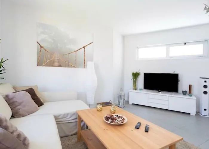 Sea View In With Pool & Private Parking Space Apartment El Medano (Tenerife)