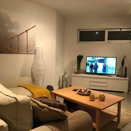 Sea View In With Pool & Private Parking Space Daire