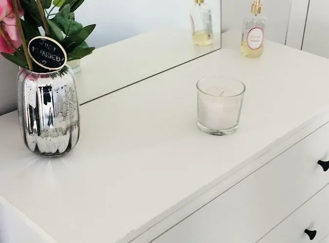 Apartmán Sea View In With Pool & Private Parking Space *